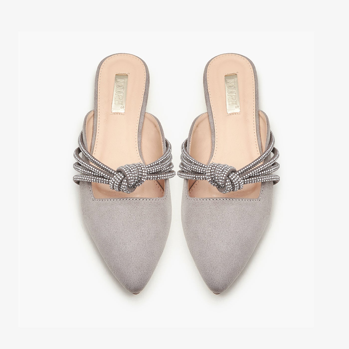 Knotted Pointed Mules