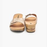 Textured Wedge