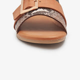 Single Strap Women Chappals